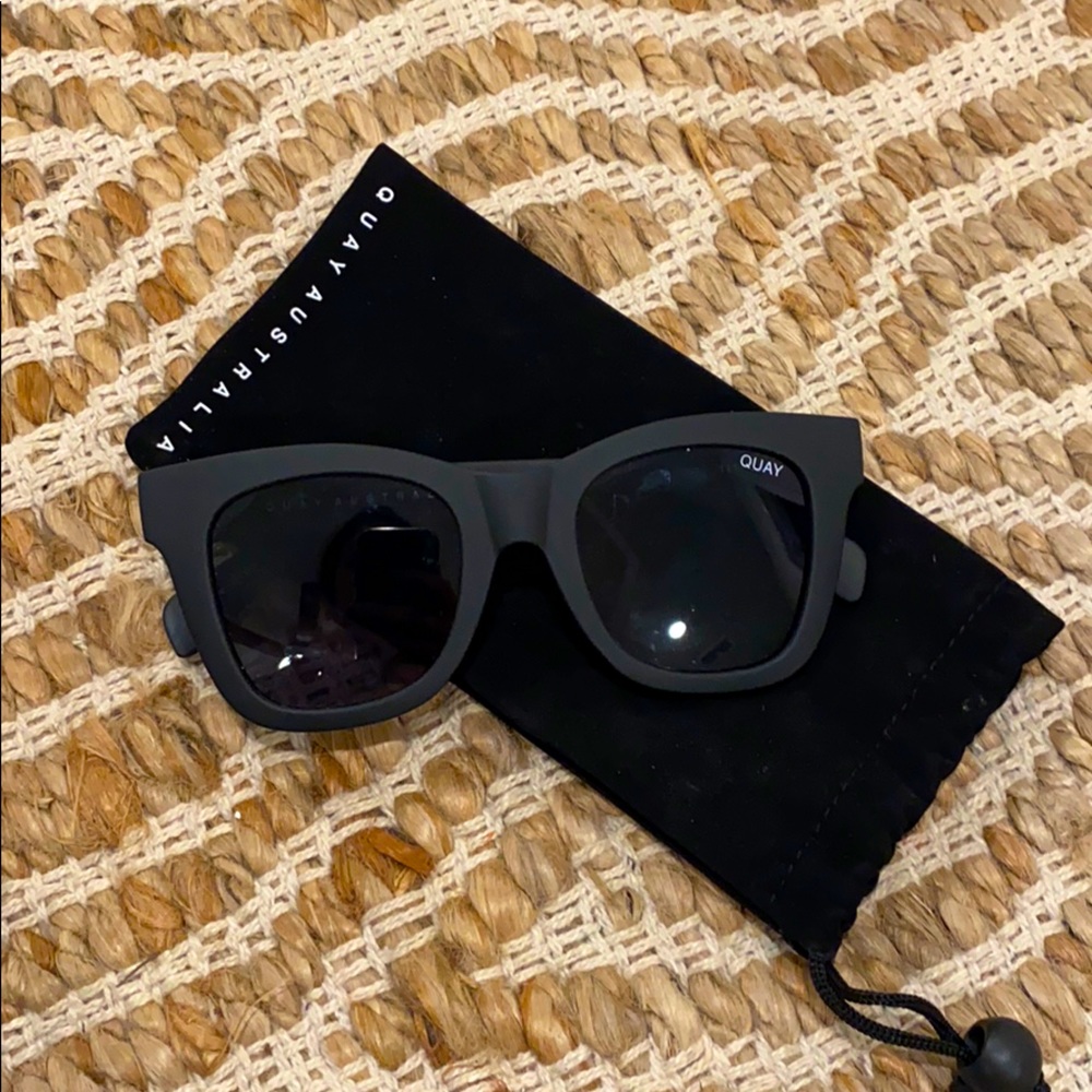 QUAY SUNGLASSES